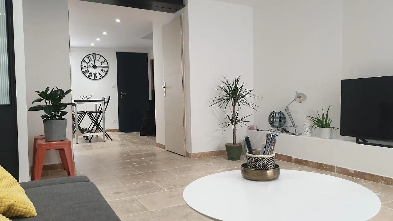 Apartament Superbe Maison 68M2 Avec Cour -Hypercentre Awinion