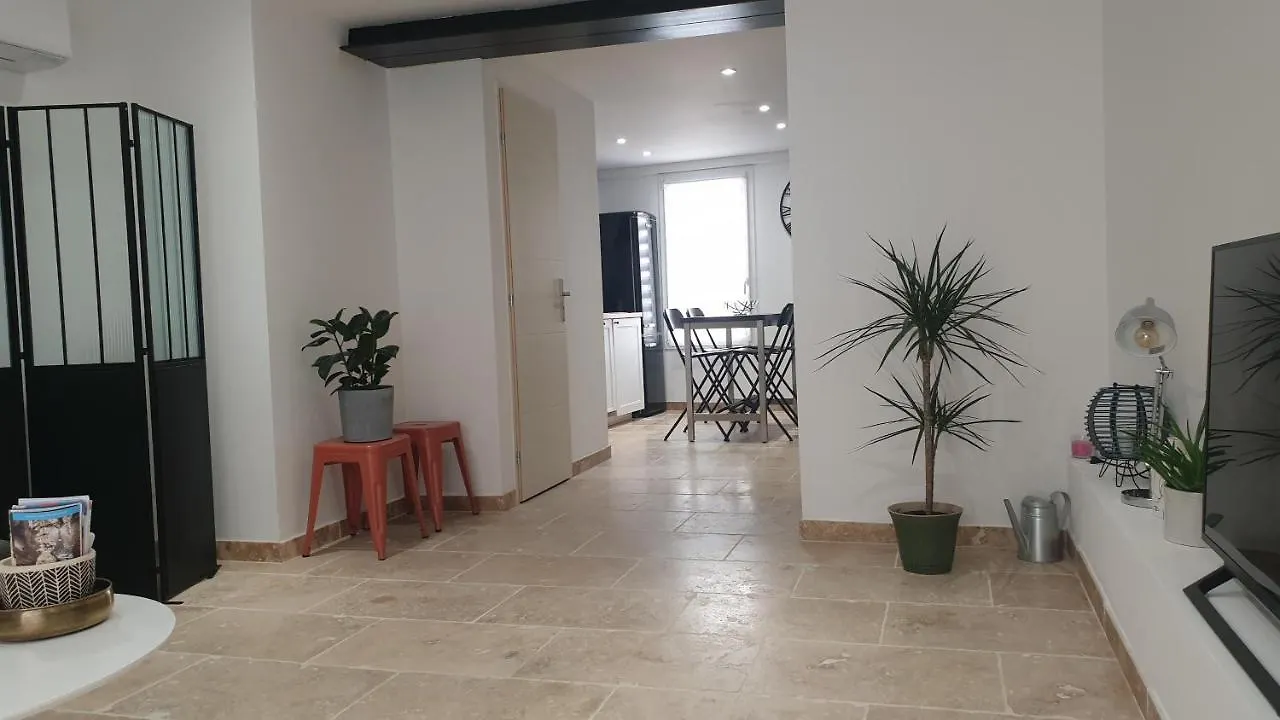 Apartament Superbe Maison 68M2 Avec Cour -Hypercentre Awinion