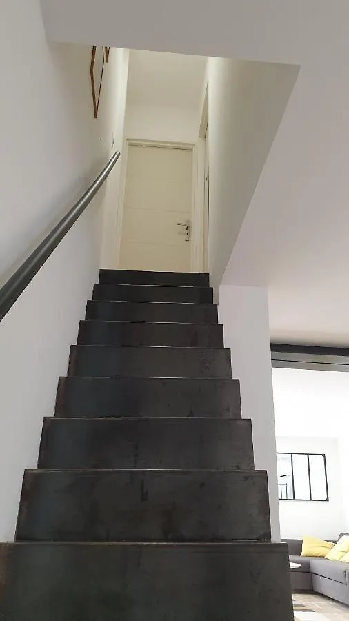 Apartament Superbe Maison 68M2 Avec Cour -Hypercentre Awinion Francja