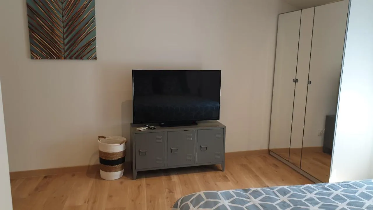 Apartament Superbe Maison 68M2 Avec Cour -Hypercentre Awinion
