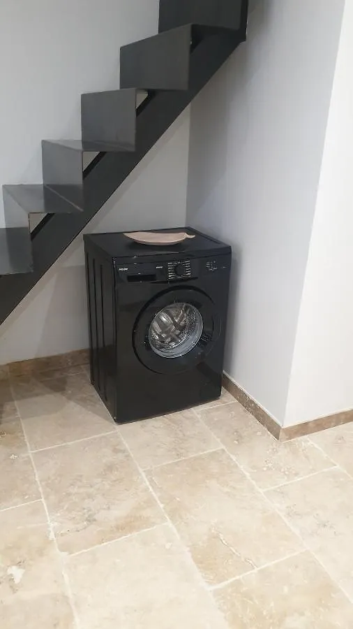 Superbe Maison 68M2 Avec Cour -Hypercentre Awinion