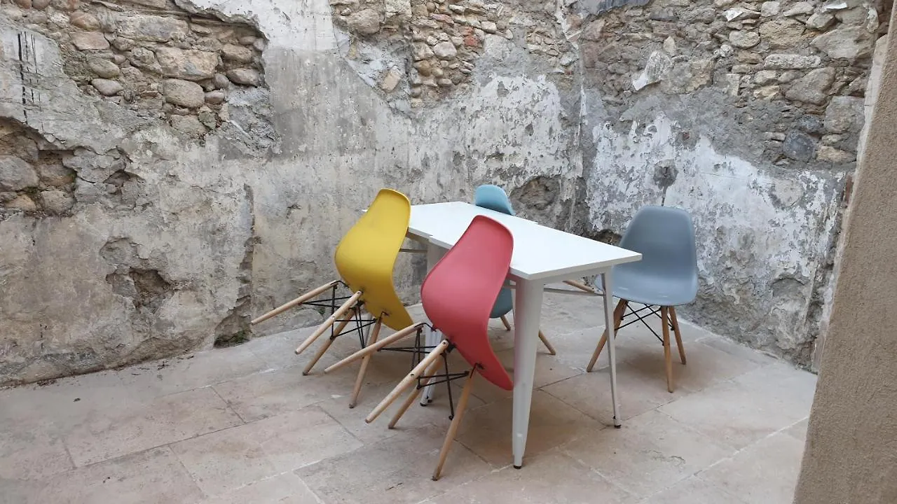 Apartment Superbe Maison 68M2 Avec Cour -Hypercentre Avignon France
